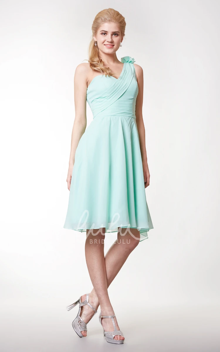 One-shoulder Chiffon Bridesmaid Dress with Flower Knee Length & Modern