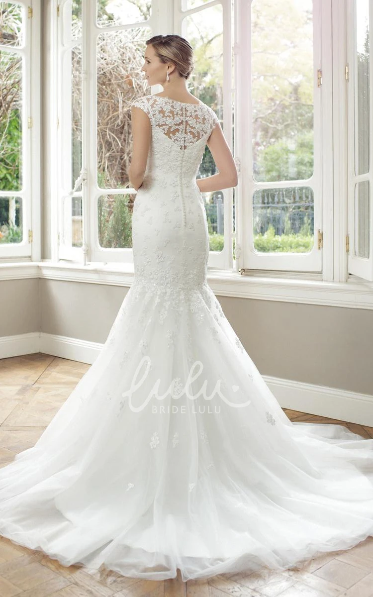 Jeweled Scoop-Neck Cap-Sleeve Trumpet Lace Wedding Dress Modern Bridal Gown