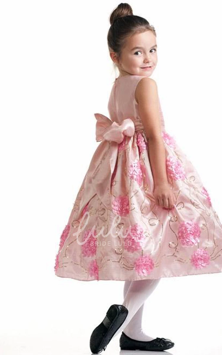 Floral Embroidered Tea-Length Flower Girl Dress with Bow Modern Dress for Girls