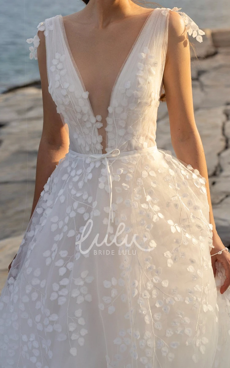 Adorable Fall Autumn Flowy Petal Lace Wedding Dress A-Line Deep V-Neck Gown with Train