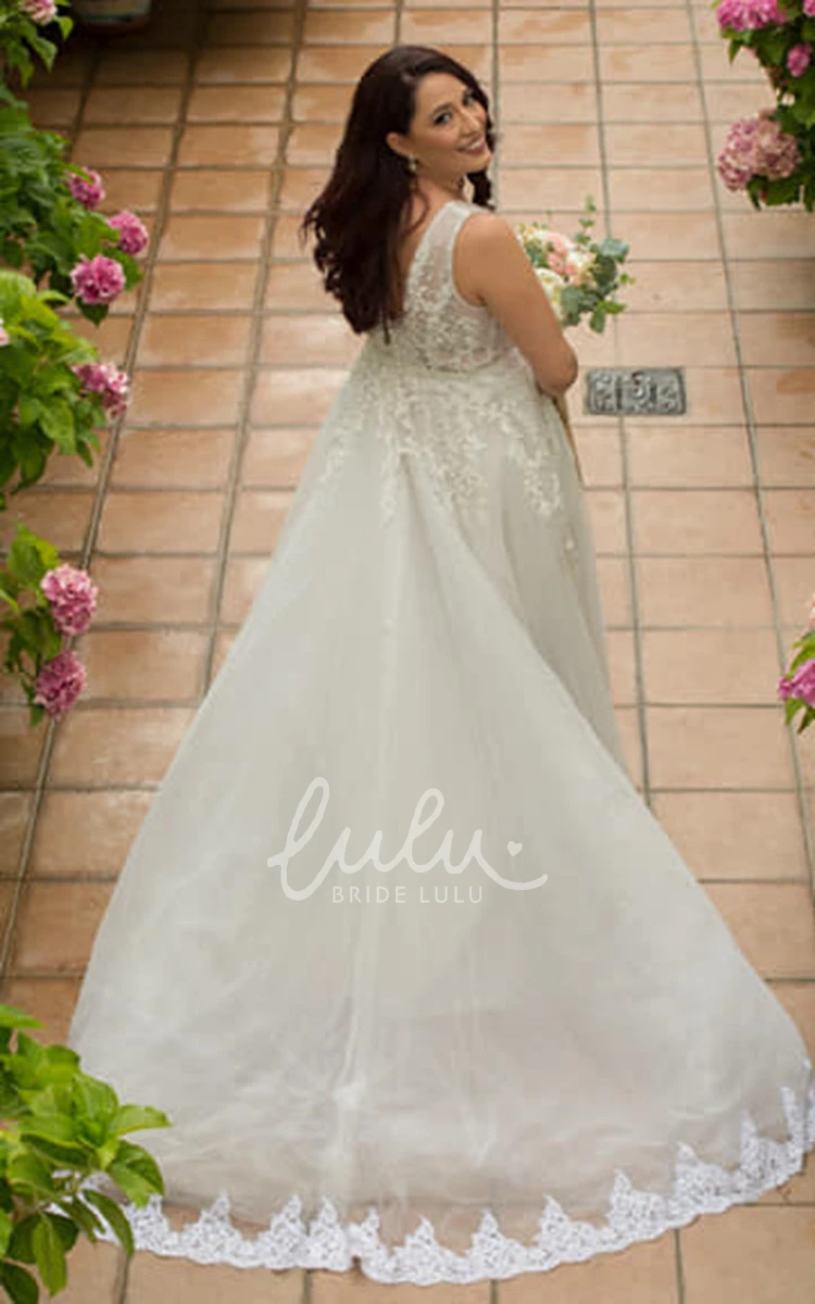 Delicate Lace Tulle V-neck Wedding Dress with Appliques Ball Gown A Line