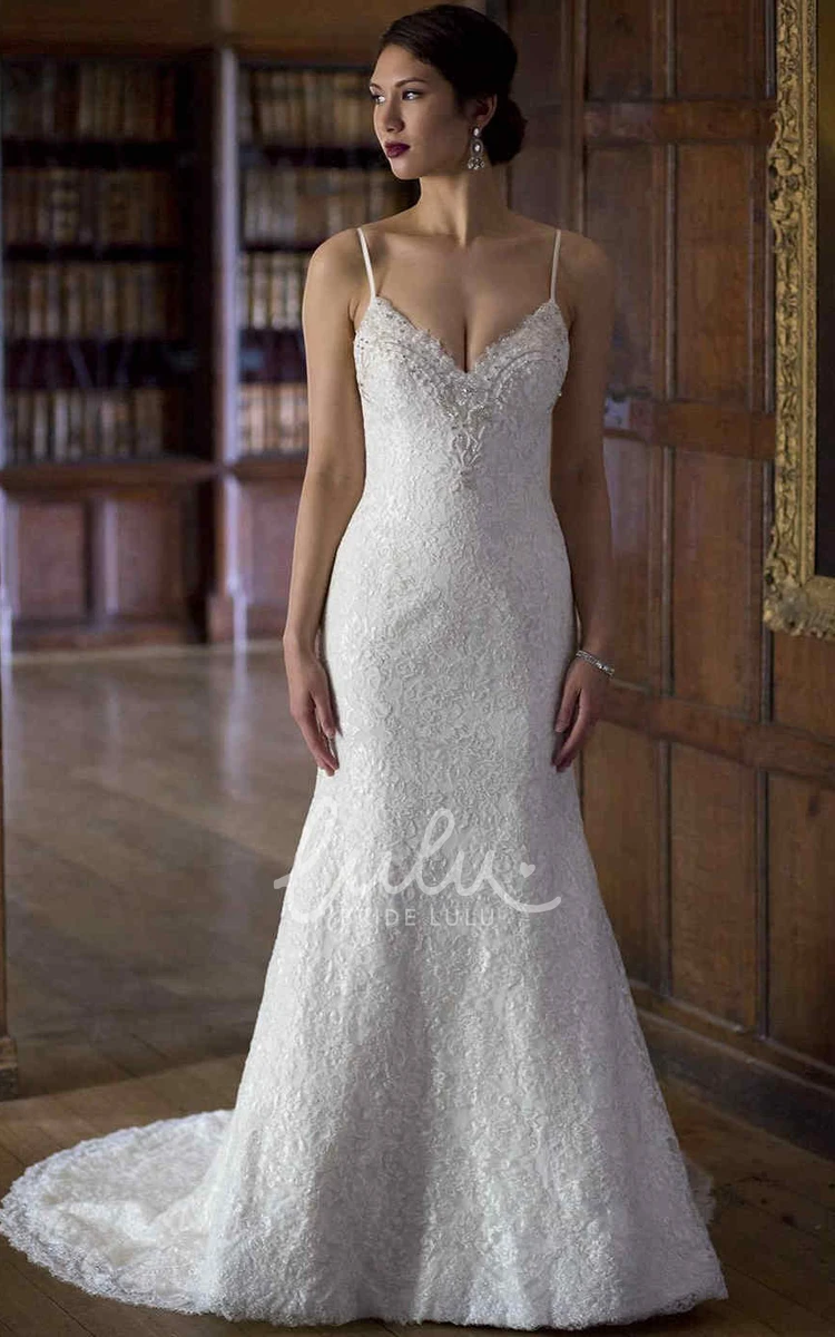 Sleeveless Spaghetti Lace Wedding Dress with Floor-Length and Appliques