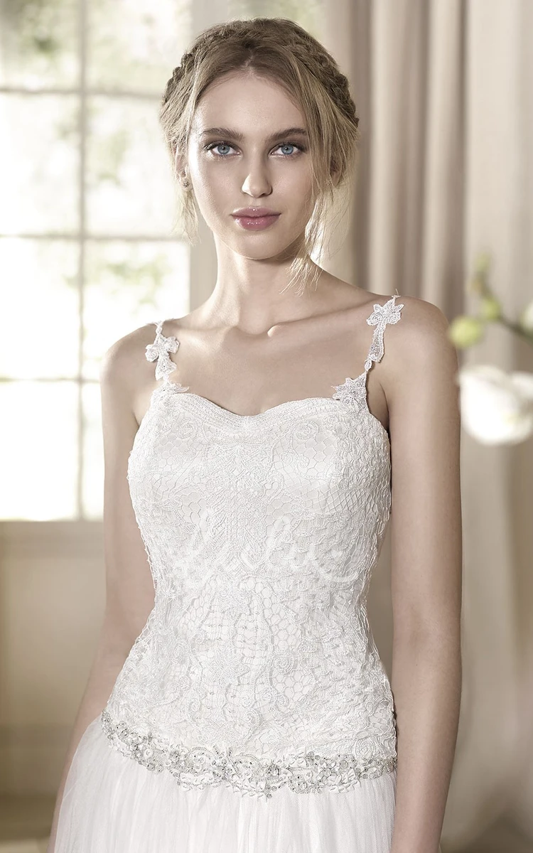 A-Line Sleeveless Tulle Wedding Dress with Appliques and Waist Jewelry