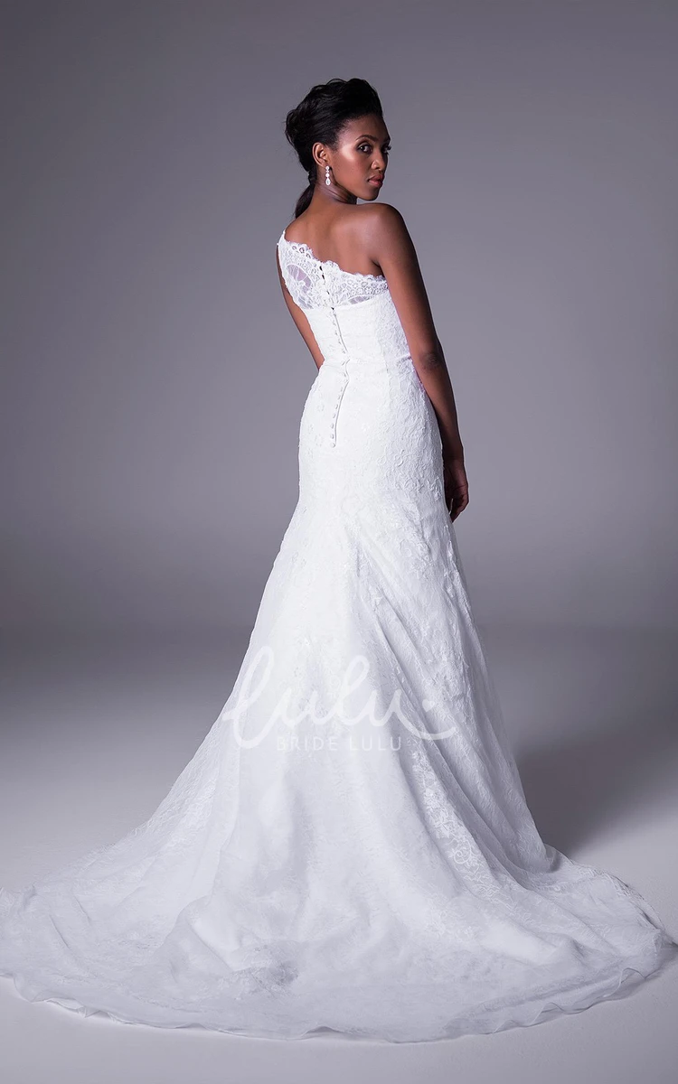 One-Shoulder Lace Wedding Dress with Court Train Maxi Appliqued