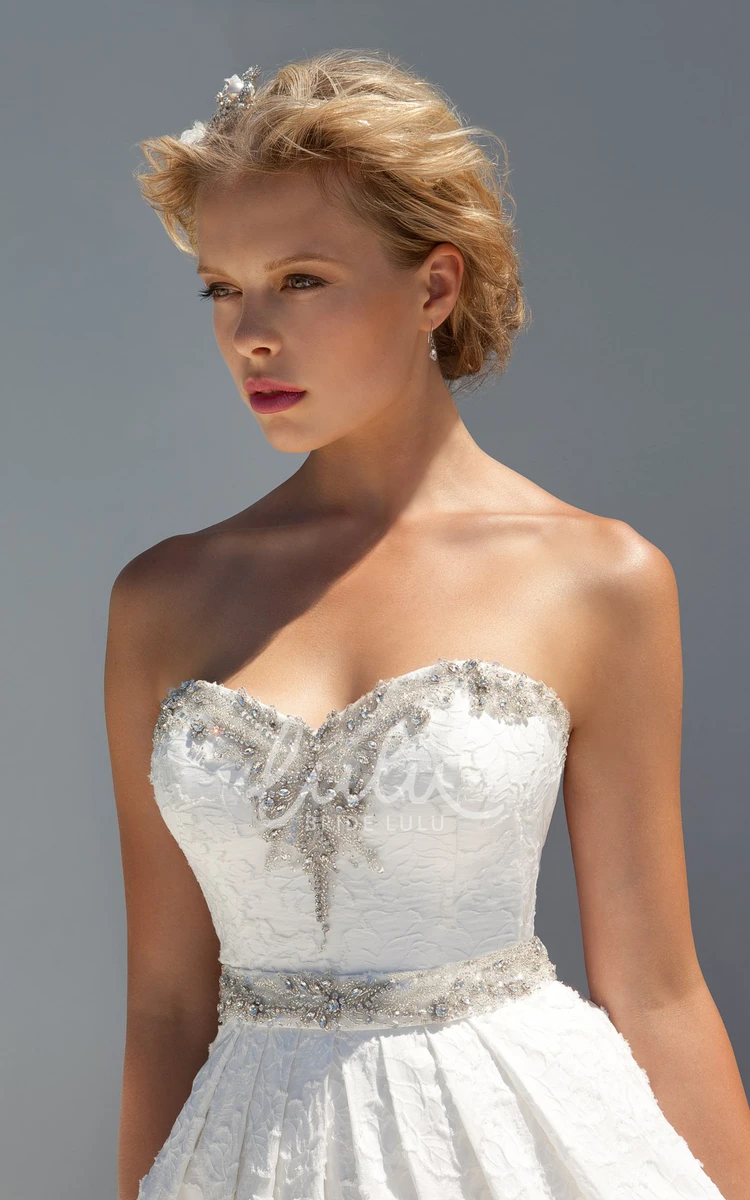 A-Line Sleeveless Lace Sweetheart Wedding Dress Modern Bridal Gown