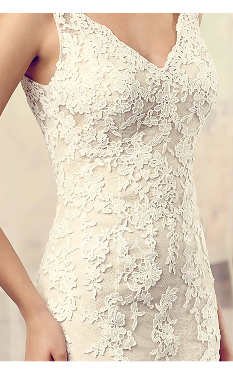 Appliqued Lace Floor-Length Wedding Dress with Court Train Stunning Bridal Gown