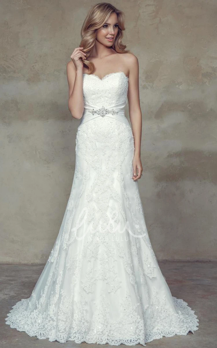 Lace Sweetheart A-Line Wedding Dress with Waist Jewelry Elegant Bridal Gown