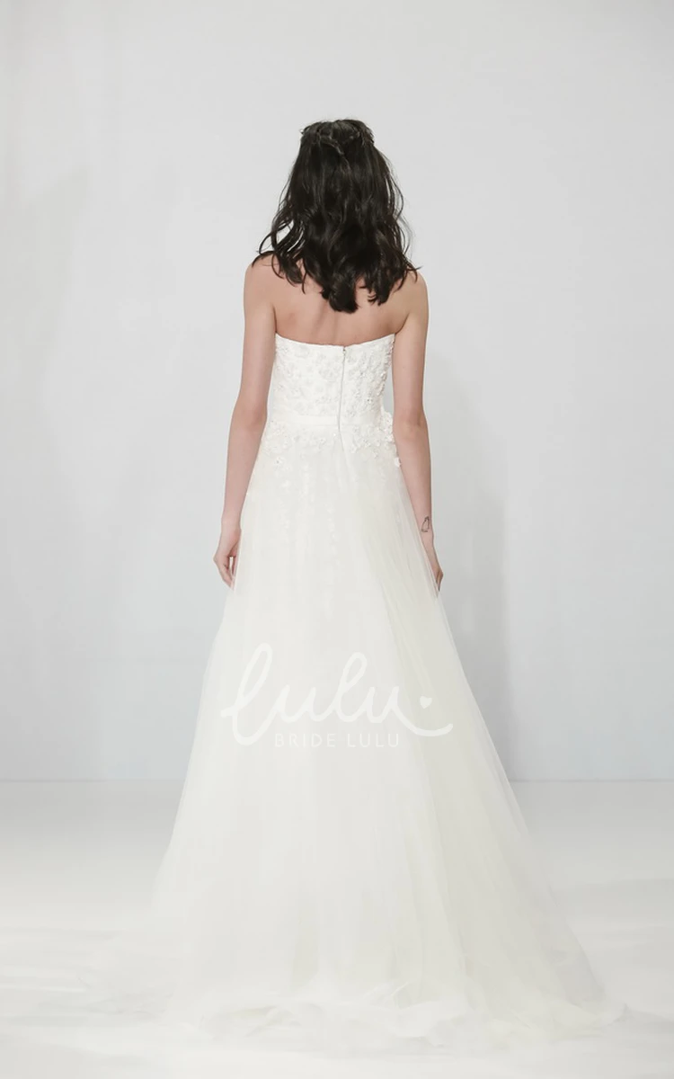 Sweetheart Tulle A-Line Wedding Dress with Beading and Zipper Modern Bridal Gown