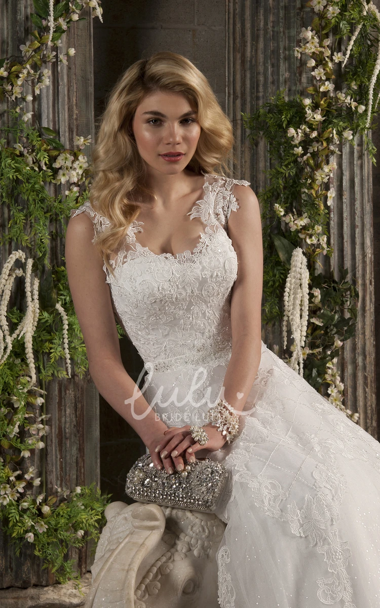 Ball Gown Appliqued Lace Wedding Dress Maxi V-Neck Sleeveless Country