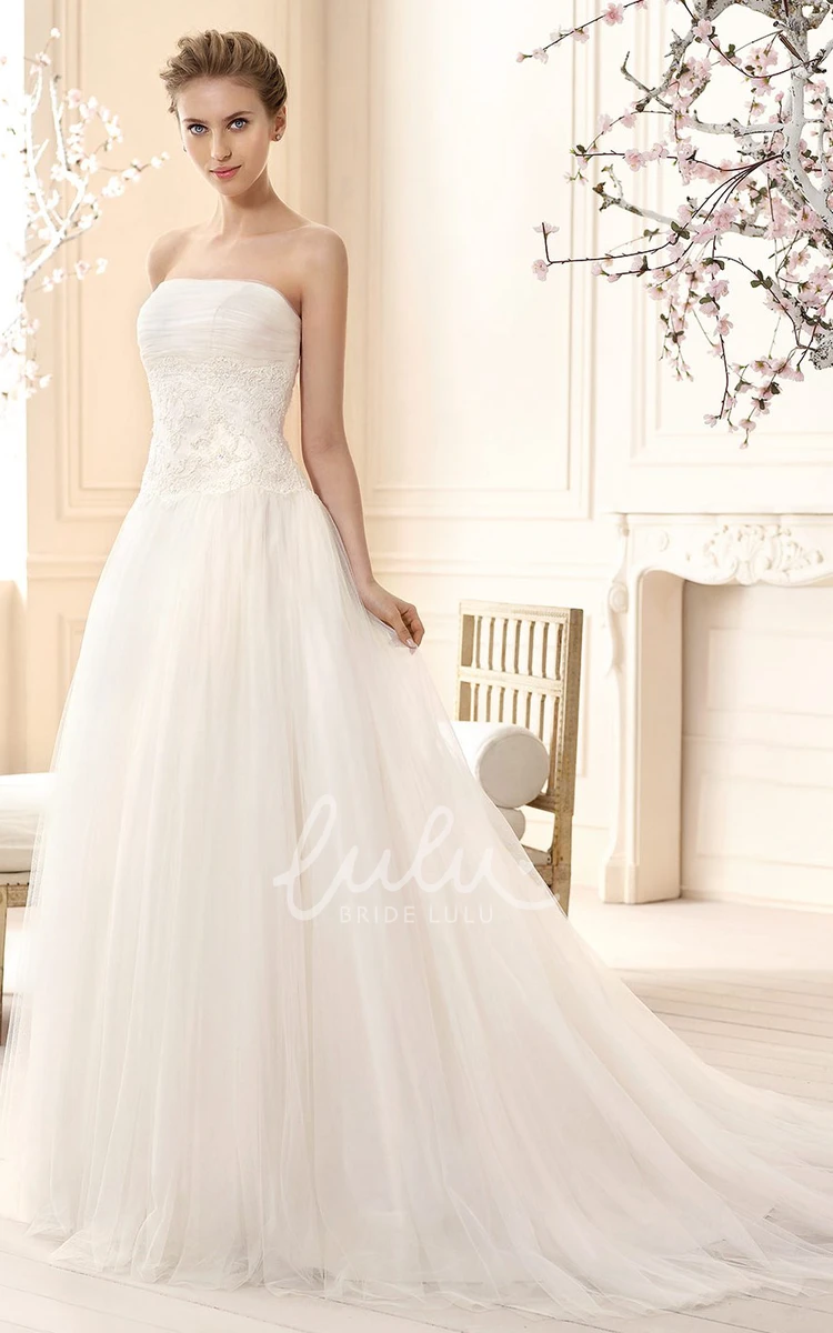 Strapless Tulle A-Line Wedding Dress With Appliques and Pleats