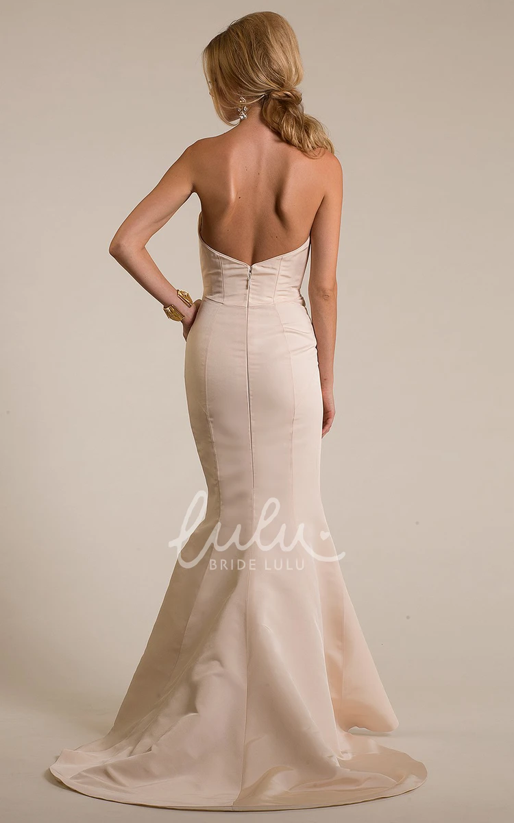 Sweetheart Sheath Satin Wedding Dress with Deep-V Back Simple and Classy Bridal Gown