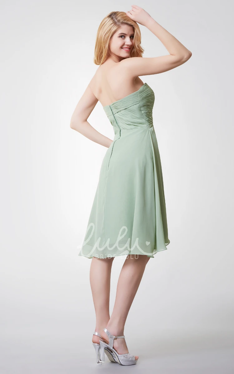 A-Line Knee Length Sweetheart Bridesmaid Dress with Flower Detailing