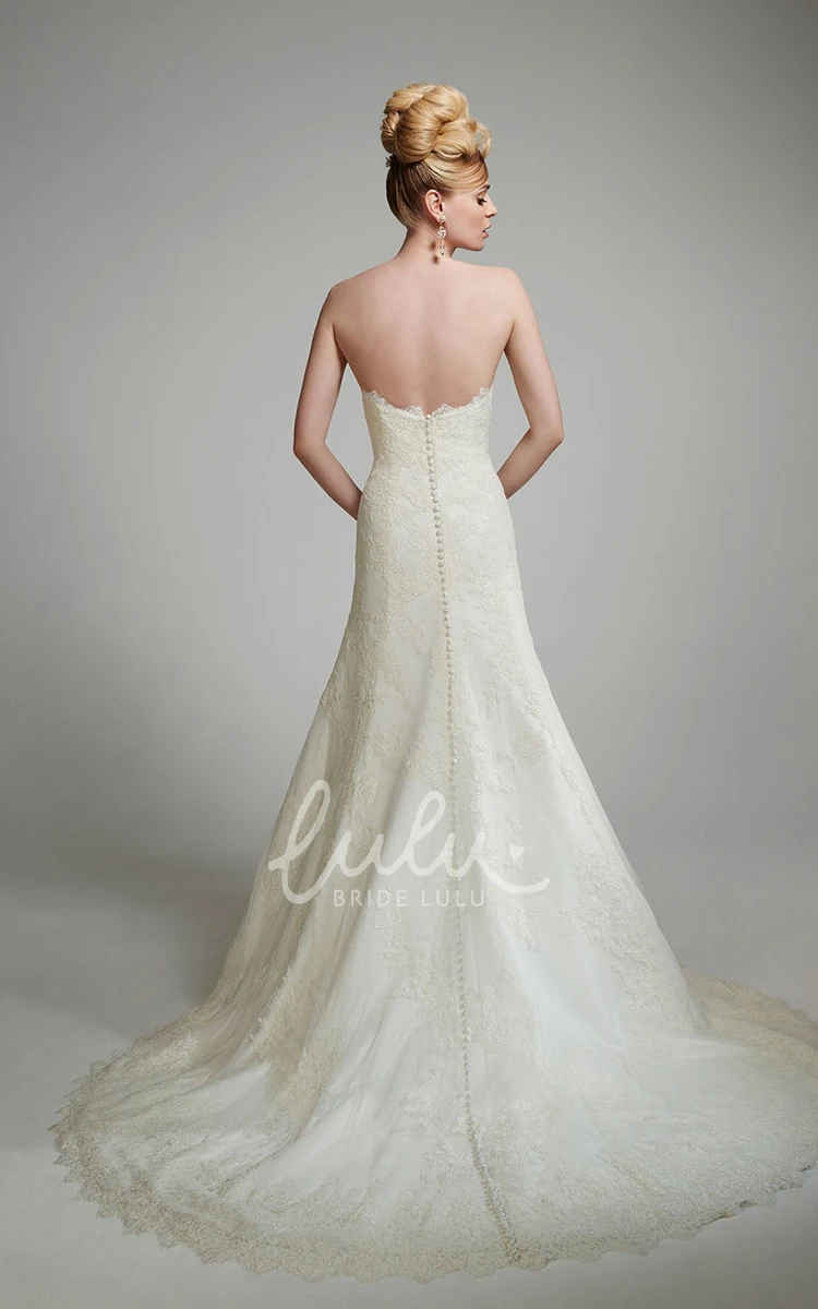 Long Lace A-Line Wedding Dress Sweetheart Appliques Deep-V Back