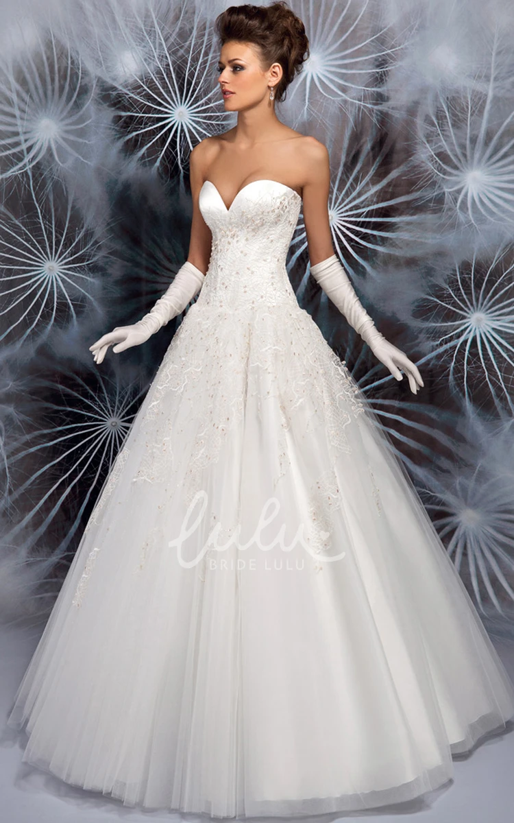 A-Line Tulle Wedding Dress with Embroidery Sweetheart & Sleeveless Appliques