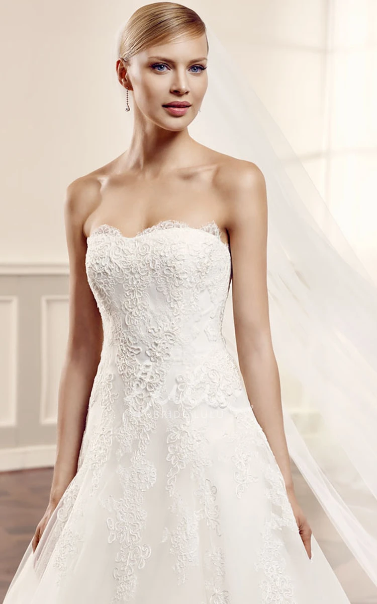 Sleeveless Tulle A-Line Wedding Dress with Applique