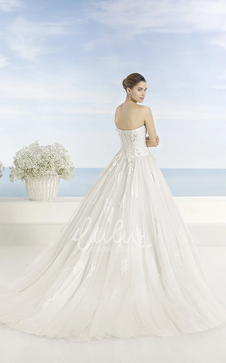 Appliqued Sleeveless Tulle Wedding Dress with Backless Style A-Line Silhouette