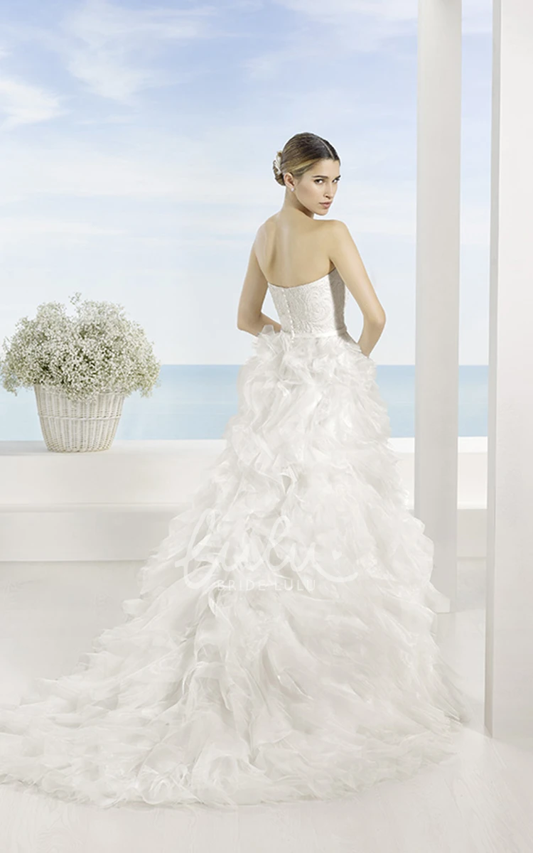 Cascading-Ruffle A-Line Strapless Tulle Wedding Dress with Chapel Train Beautiful Bridal Gown