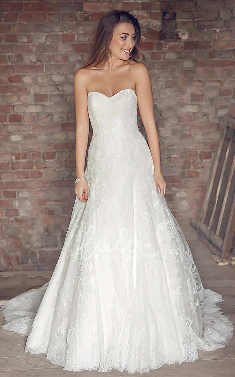 Appliqued Satin and Tulle Wedding Dress with Sweetheart Neckline and Floor-Length Hemline Timeless Bridal Gown