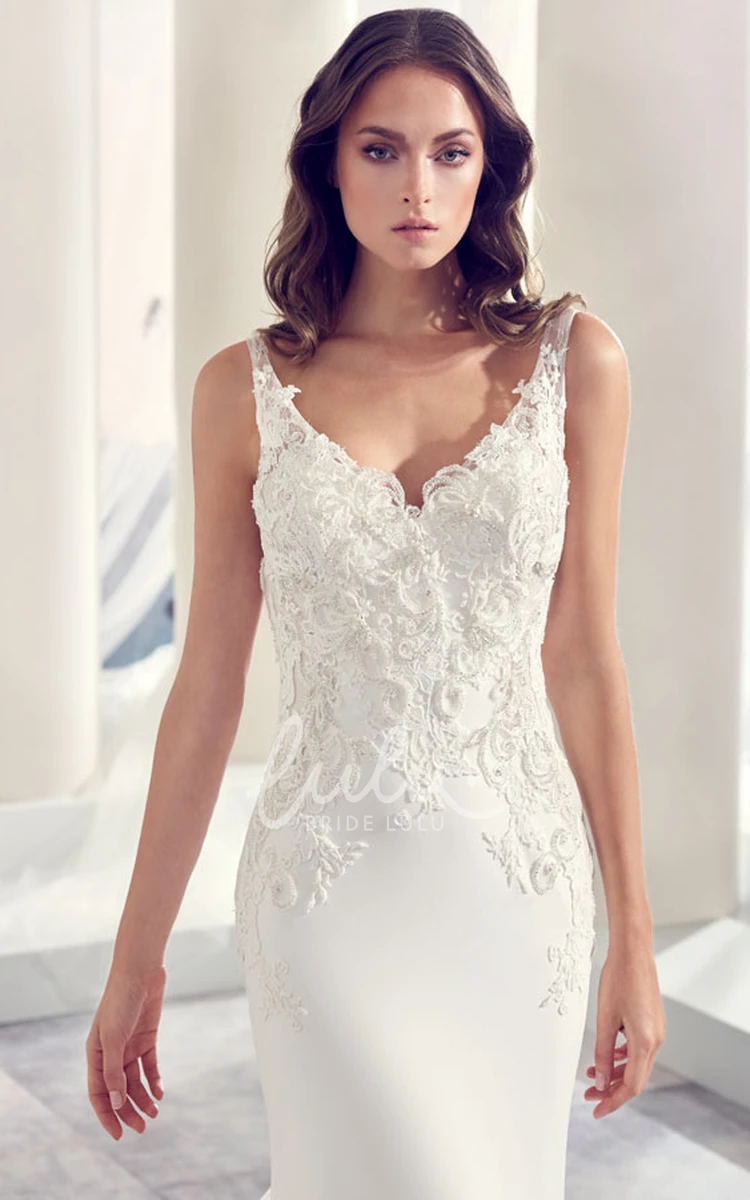 Chiffon Appliqued V-Neck Wedding Dress with Court Train Elegant Bridal Gown