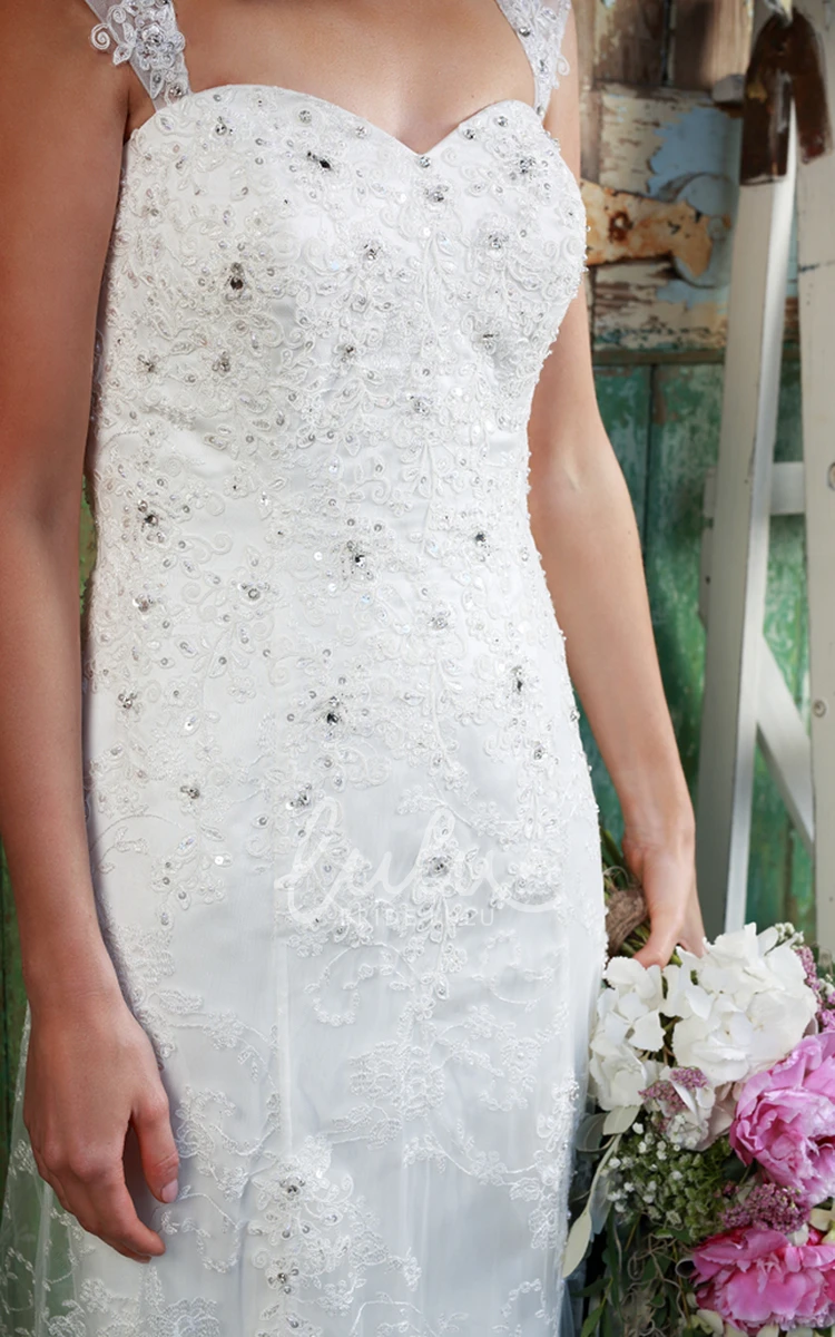 Cap-Sleeve Appliqued Lace Sweetheart Wedding Dress Flowy Bridal Gown with Lace Up Back