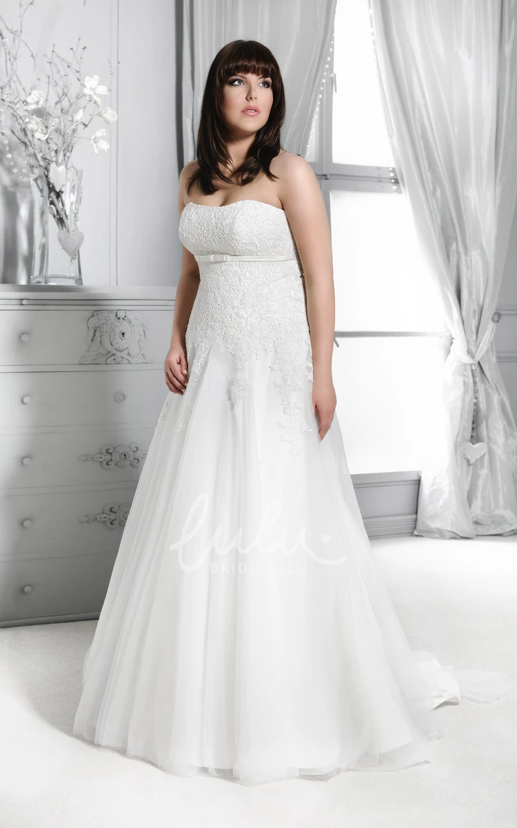 Strapless Lace Sheath Dress with Pleats Elegant Wedding Dress