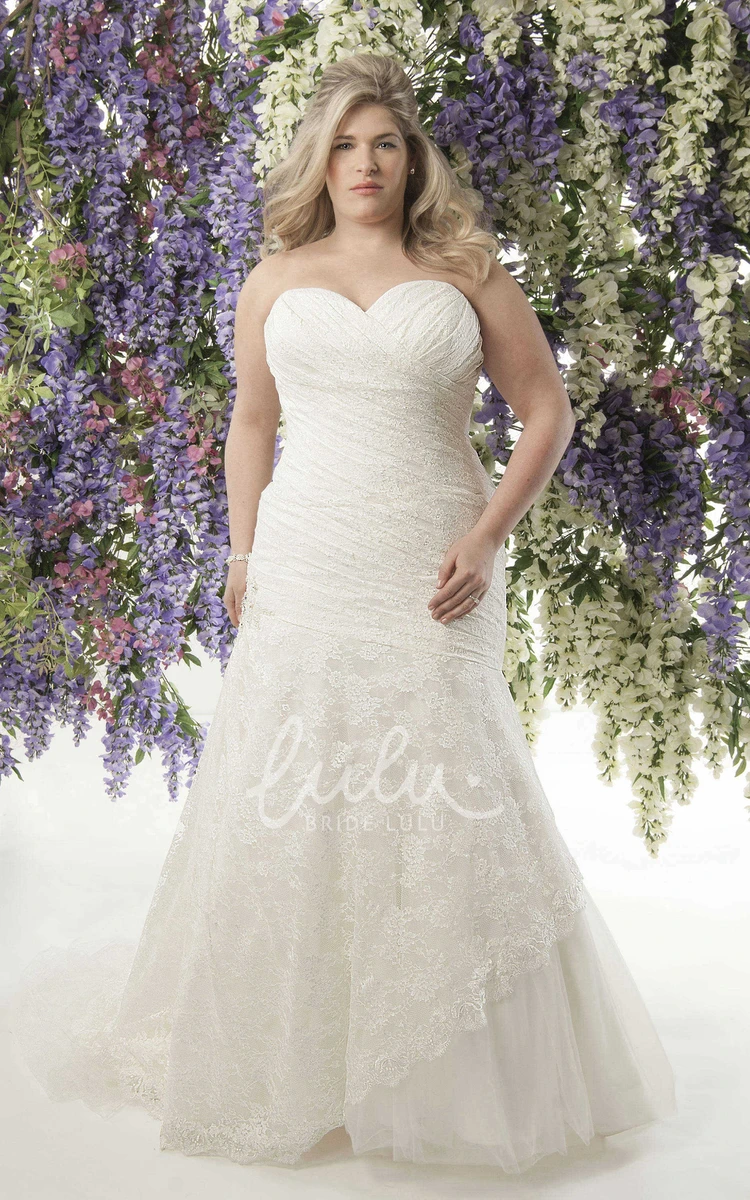 Criss-Cross Lace Sheath Wedding Dress with Sweetheart Neckline and Corset Back