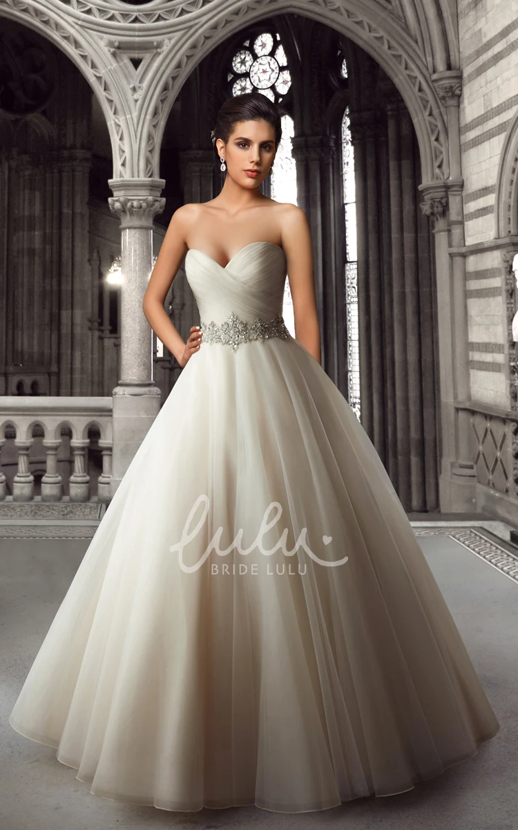 Ball Gown Wedding Dress with Organza Sweetheart Neckline and Beaded Waist