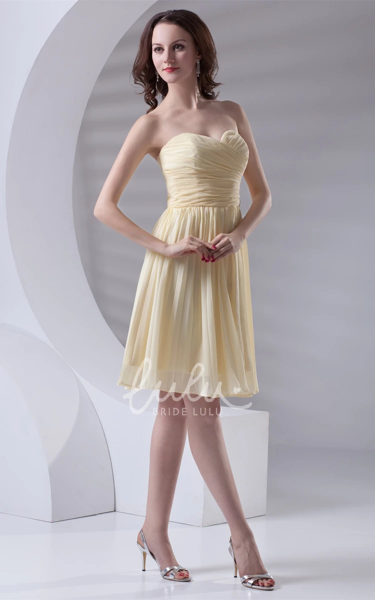 Knee-Length Chiffon Bridesmaid Dress with Sweetheart Criss-Cross Pleats