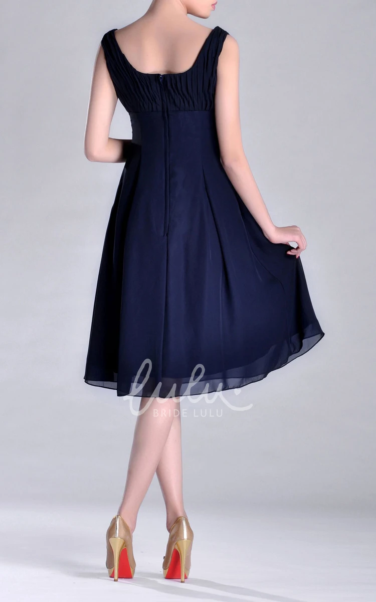 Knee-length Pleated Chiffon Bridesmaid Dress with Scoop Neckline