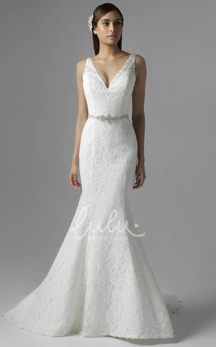 Sleeveless Trumpet Lace Wedding Dress with Waist Jewellery V-Neck Bridal Gown