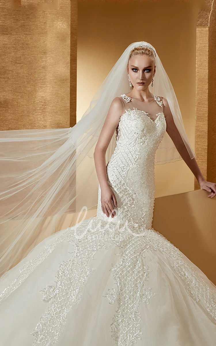 Mermaid Wedding Dress with Cap Sleeves and Special Appliques