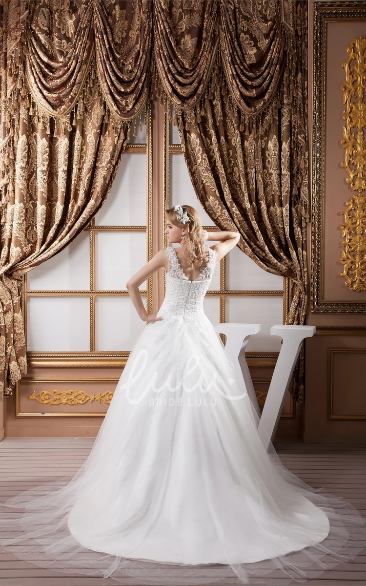 Tulle Ball Gown Wedding Dress Sleeveless Plunged Neckline with Appliques