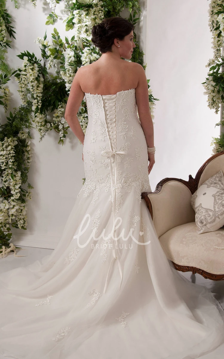 Lace Mermaid Wedding Dress with Sweetheart Neckline and Brush Train