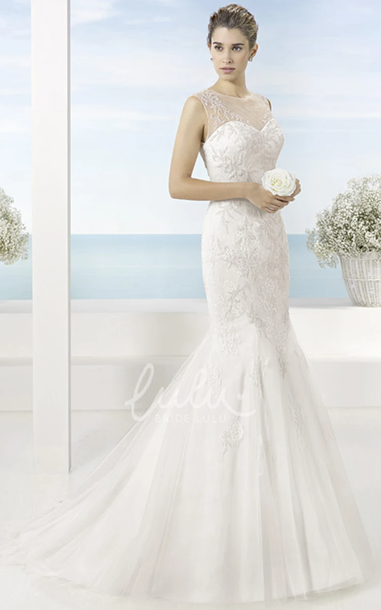 Appliqued Lace Scoop Trumpet Wedding Dress with Court Train