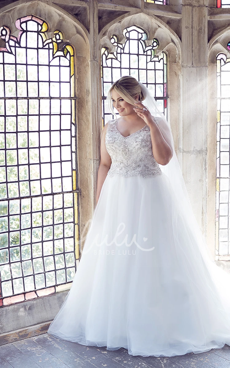 V-Neck Tulle Ball Gown Plus Size Wedding Dress with Beading Modern Bridal Gown