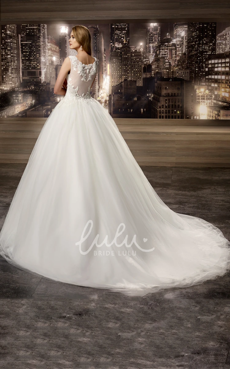 Applique A-Line Wedding Dress with Square Neck and Brush Train