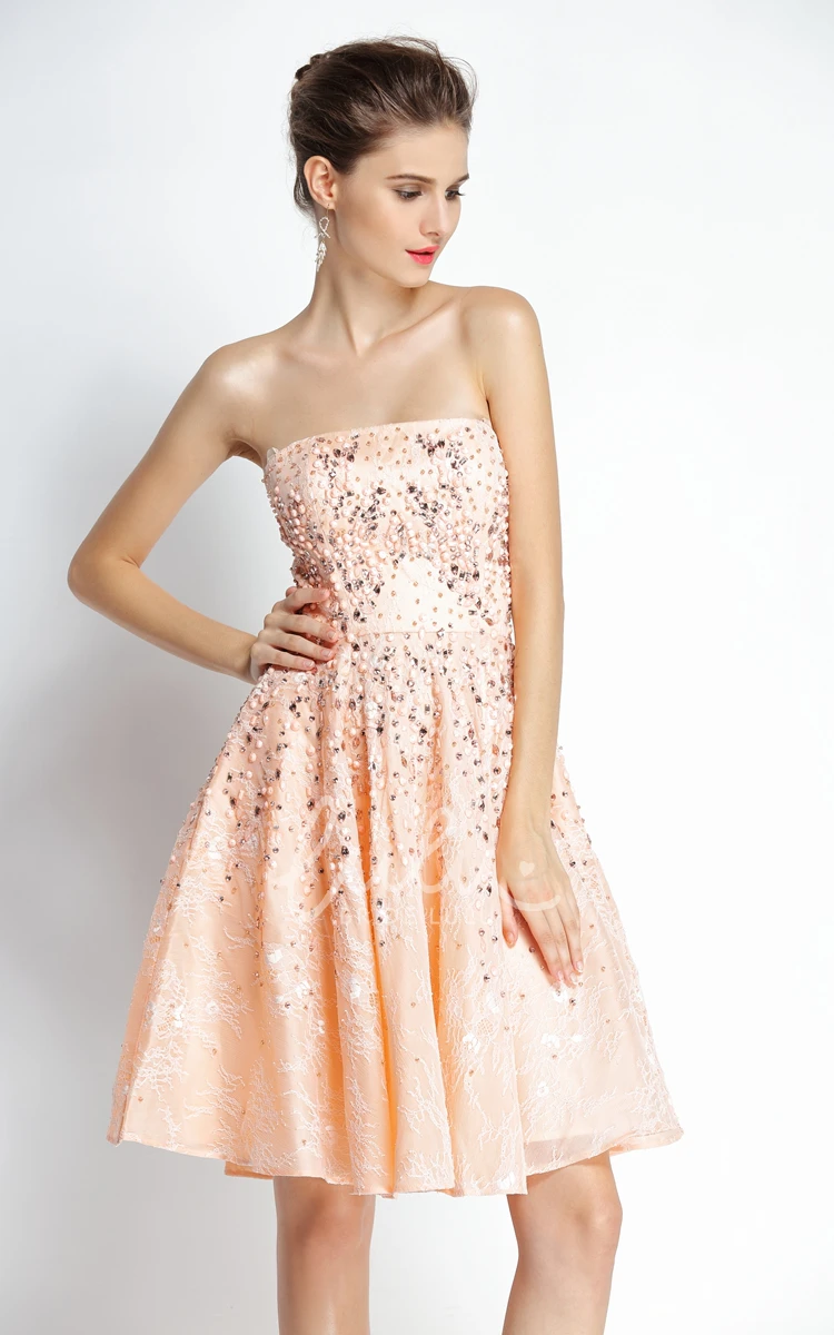 Lace Prom Dress with Beading A-Line Strapless Sleeveless Knee-length