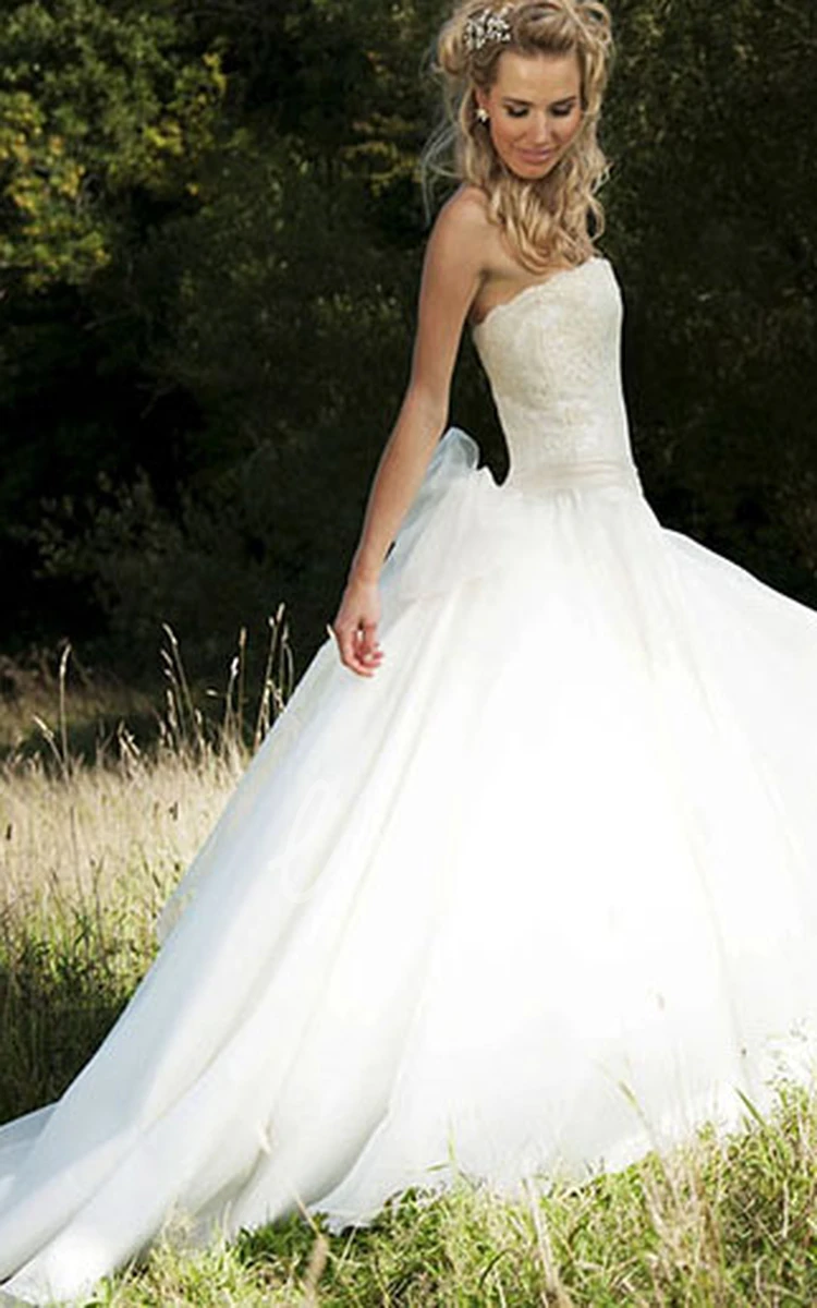 Strapless Appliqued Chiffon Wedding Dress with Brush Train Floor-Length