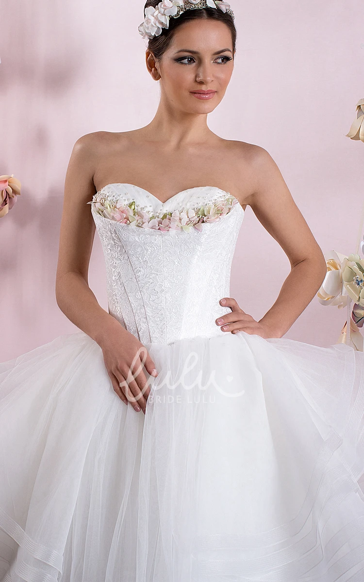 Sweetheart Knee-Length Tulle Wedding Dress with Beading and Lace-Up Casual Bridal Gown