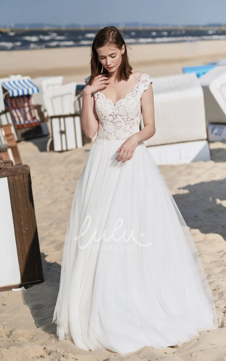 Floor-length Romantic Bridal Gown with Lace and Tulle