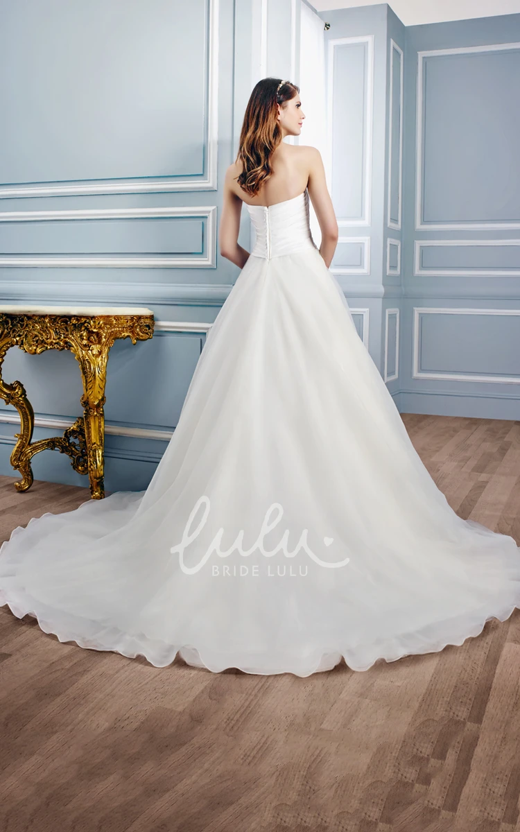 Strapless Ruched Chiffon Wedding Dress with Court Train Elegant Bridal Gown 2024