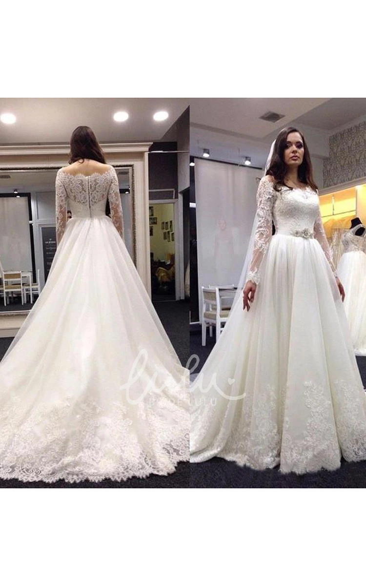 Off-Shoulder Lace Ball Gown Wedding Dress with Tulle Skirt