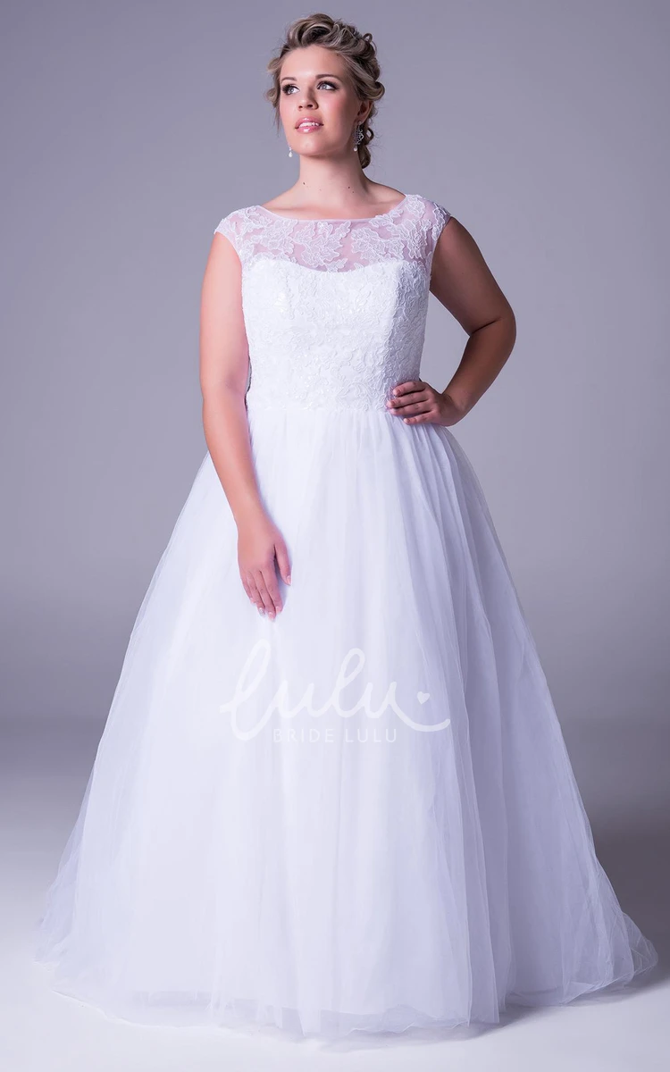 Long Sleeveless Scoop-Neck Tulle Plus Size Wedding Dress Illusion Tulle Wedding Dress