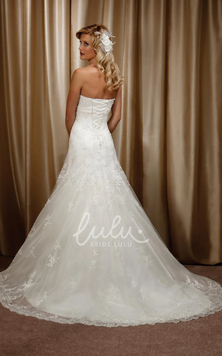 Appliqued Strapless Tulle&Satin Wedding Dress with Flower and Lace-Up Back