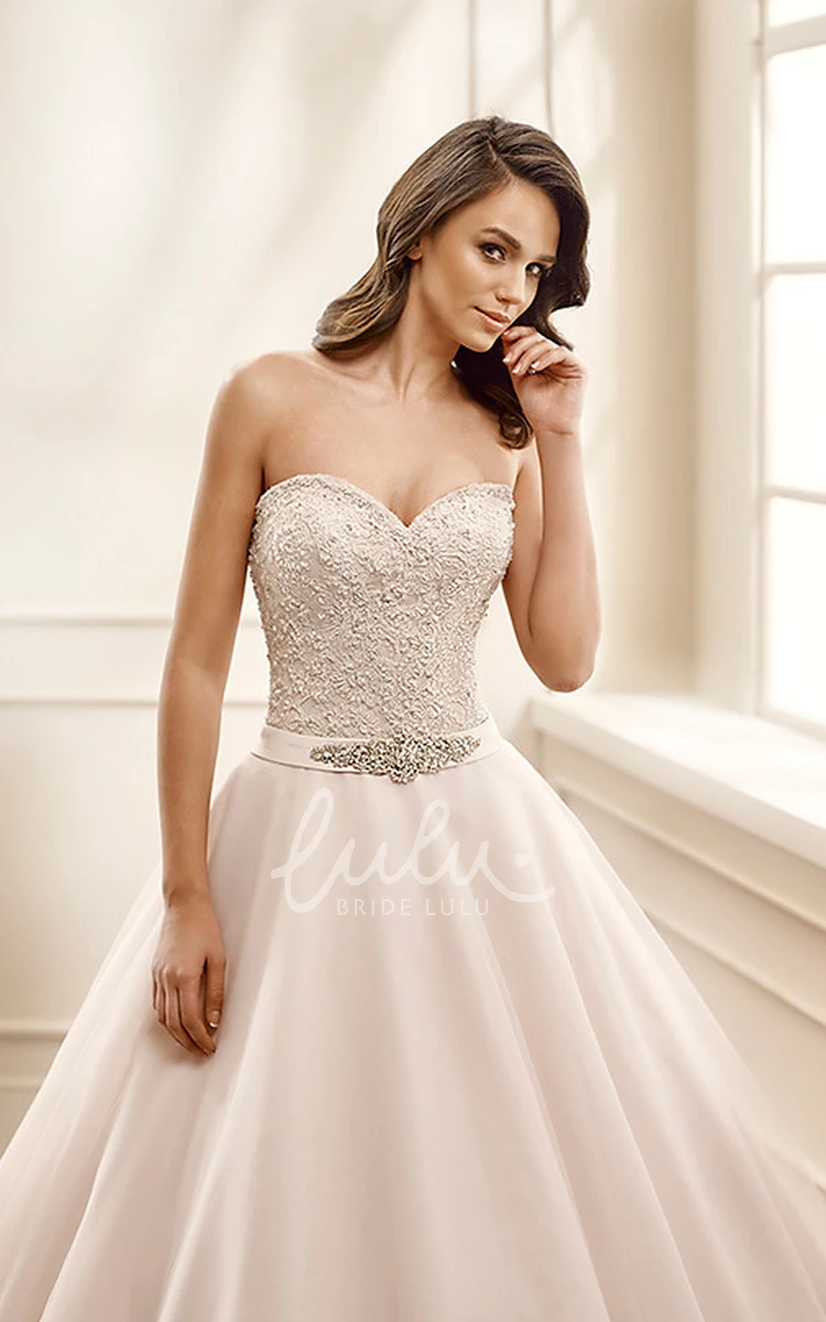 Chiffon&Lace A-Line Wedding Dress Sweetheart Jeweled with Beading