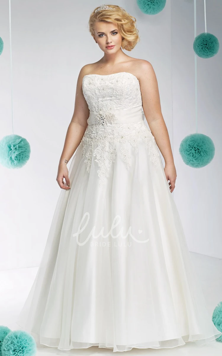 Organza&Satin Plus Size Wedding Dress with Waist Jewellery A-Line Strapless Sleeveless Maxi Appliqued