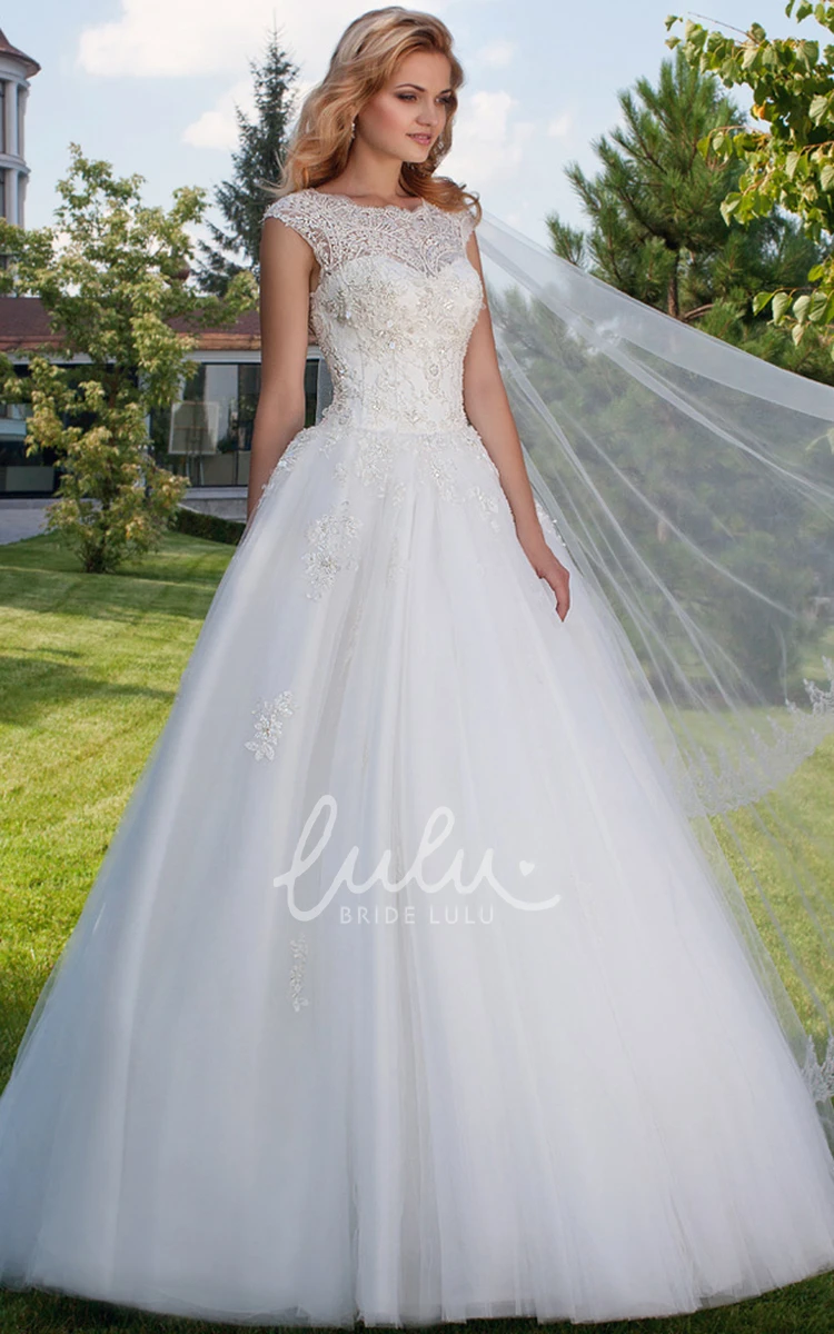 Scoop-Neck Sleeveless Tulle Wedding Dress Ball Gown Maxi Appliques