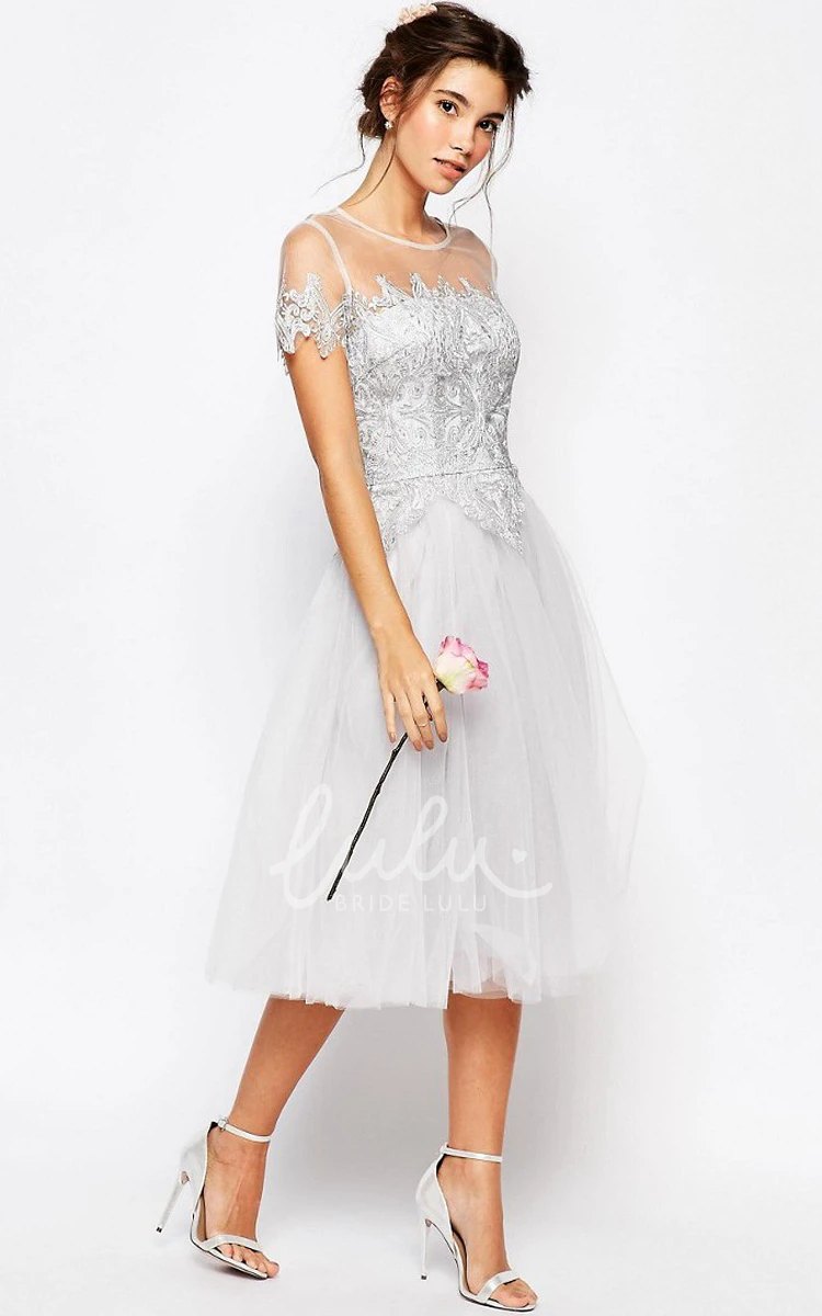 Short Sleeve Tulle Bridesmaid Dress with Appliques Tea-Length Scoop Neck