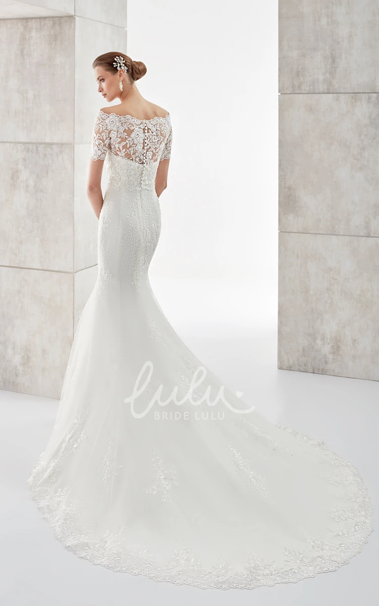 Sheath Mermaid Wedding Dress with Sweetheart Neckline Lace Appliques and Detachable Illusion Lace Modern Bridal Gown