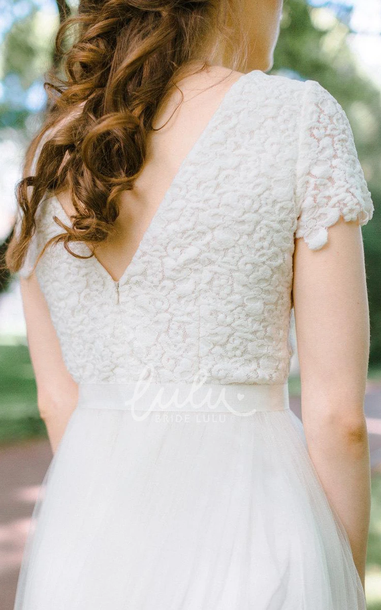 Short Sleeve Lace Bodice Tulle Wedding Dress with Jewel Neckline